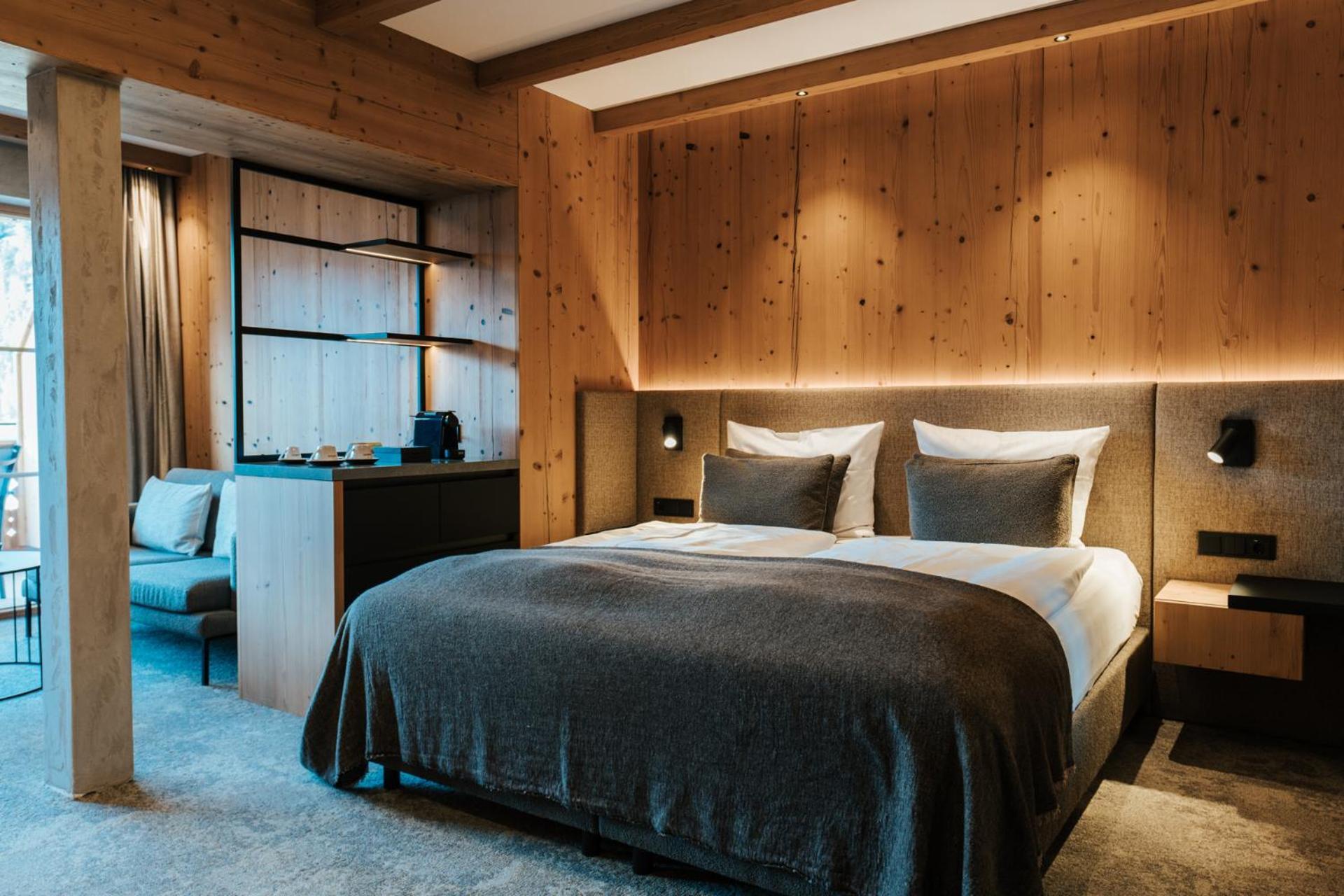 Double Room Lake View